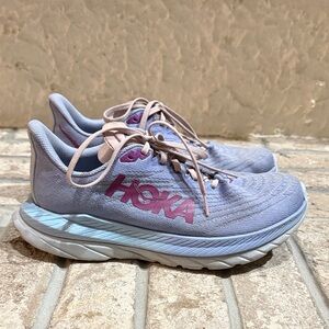 Hoka Mach 5